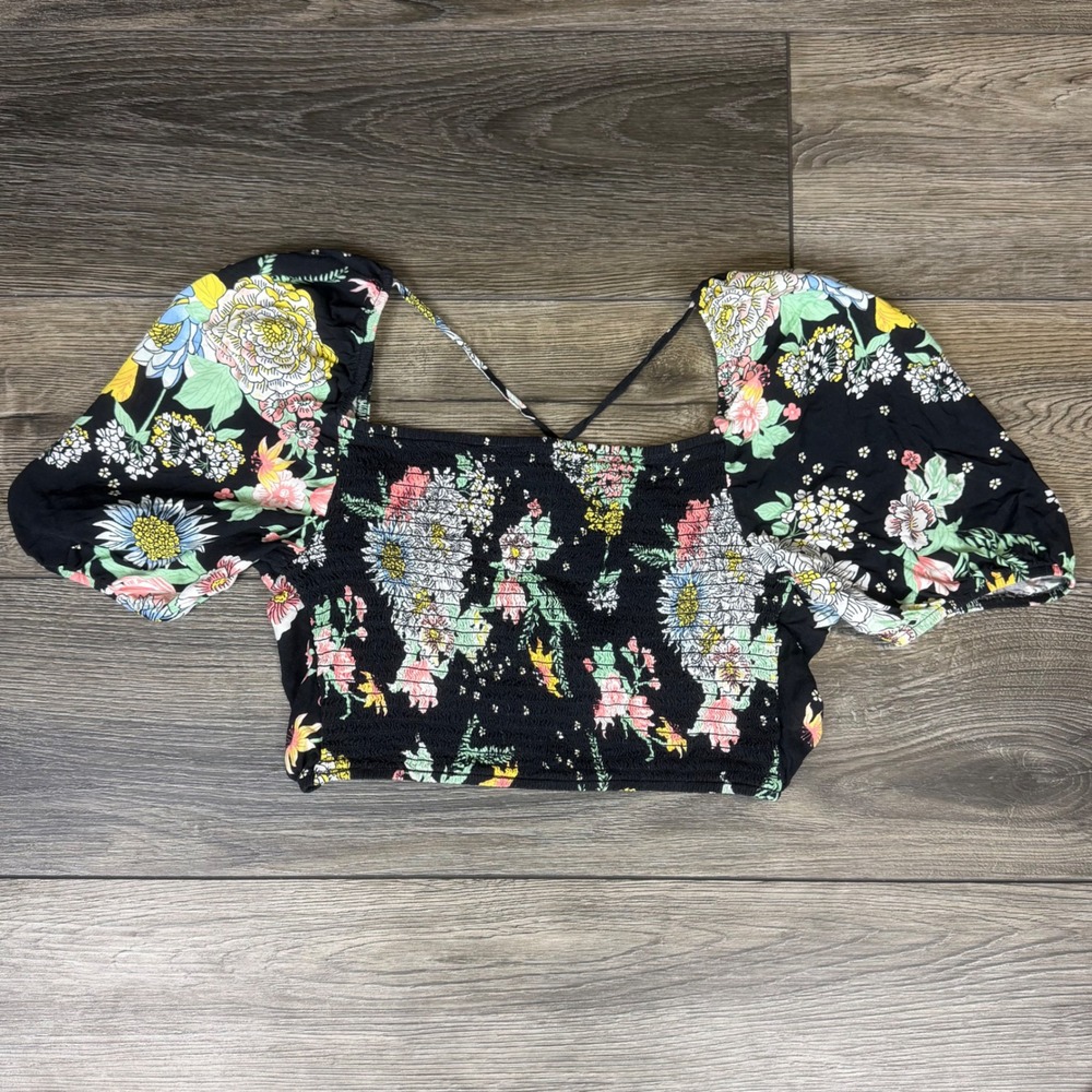 Maaji Smocked Floral Crop Top Black Medium Puff Sleeve Open Back Boho Festival